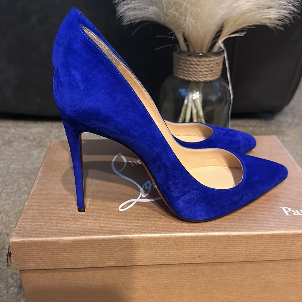 Red bottoms - Picture 5 of 5
